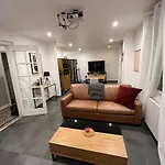 La Coloc' Docks T5 4 Bathrooms Garden Σπίτι διακοπών *