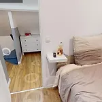 La Coloc' Docks T5 4 Bathrooms Garden Σπίτι διακοπών *